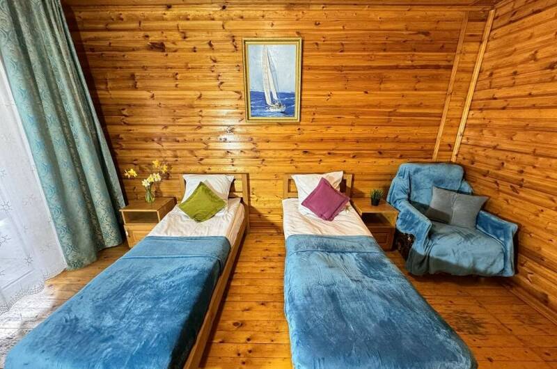 Трёхместный эконом с балконом