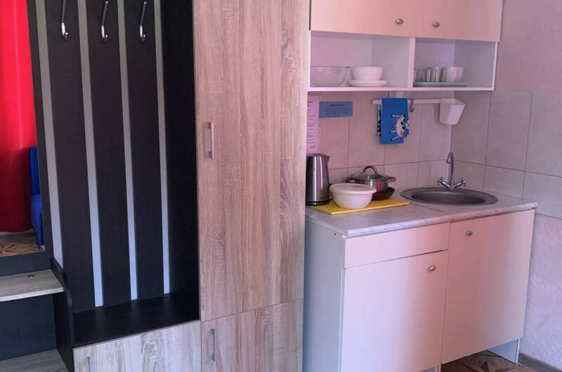 Двухкомнатный номер «Семейный» с мини-кухней