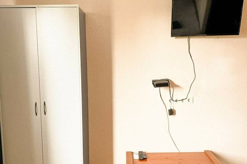 Двухкомнатный номер «Семейный» с мини-кухней