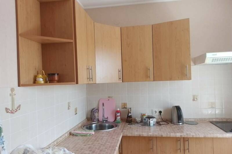 Студия(мансарда)