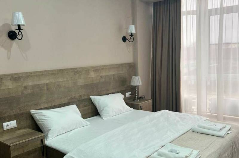 «Стандарт» улучшенный трёхместный номер