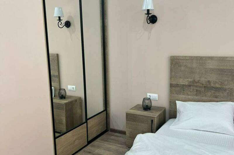 «Стандарт» улучшенный трёхместный номер