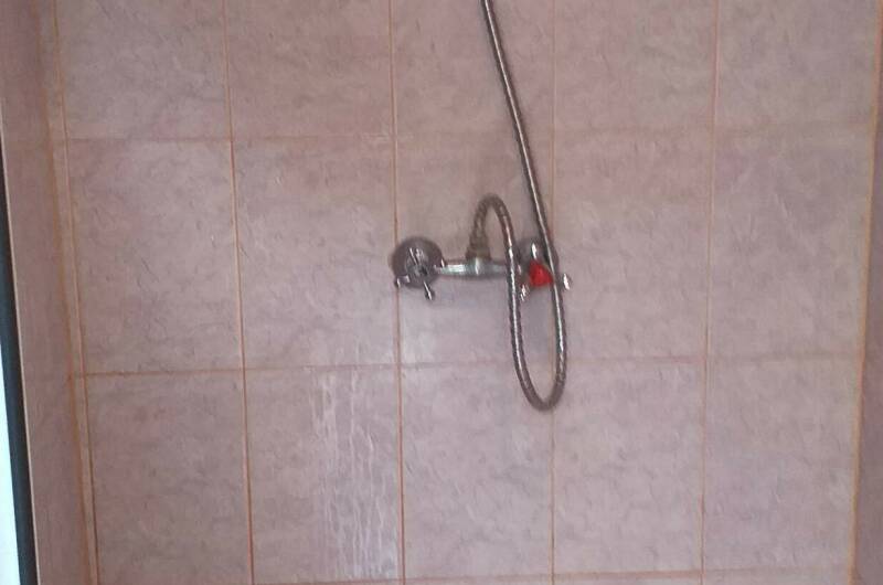 Комната «Эконом» простая с вентилятором