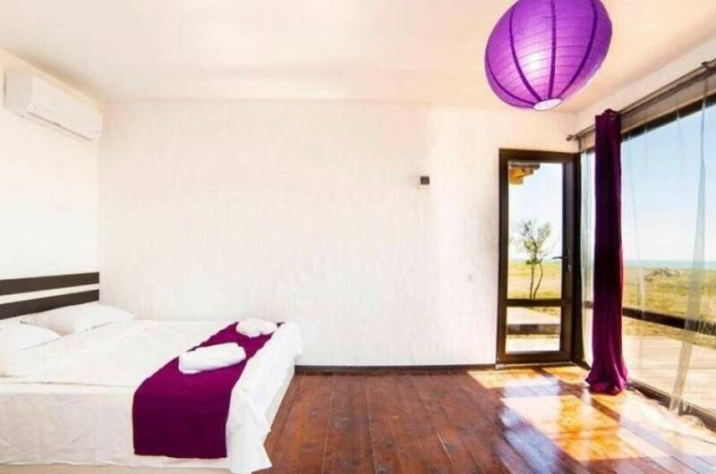 Бунгало с видом на море