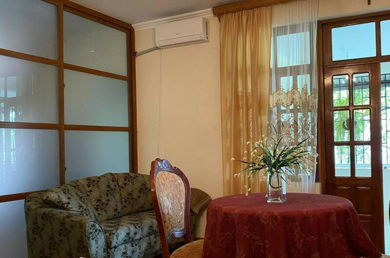 Трехместный с дополнительной кроватью