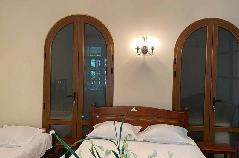 Трехместный с дополнительной кроватью