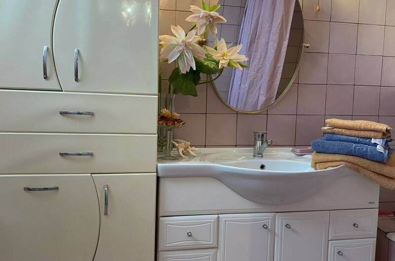 Трехместный с дополнительной кроватью