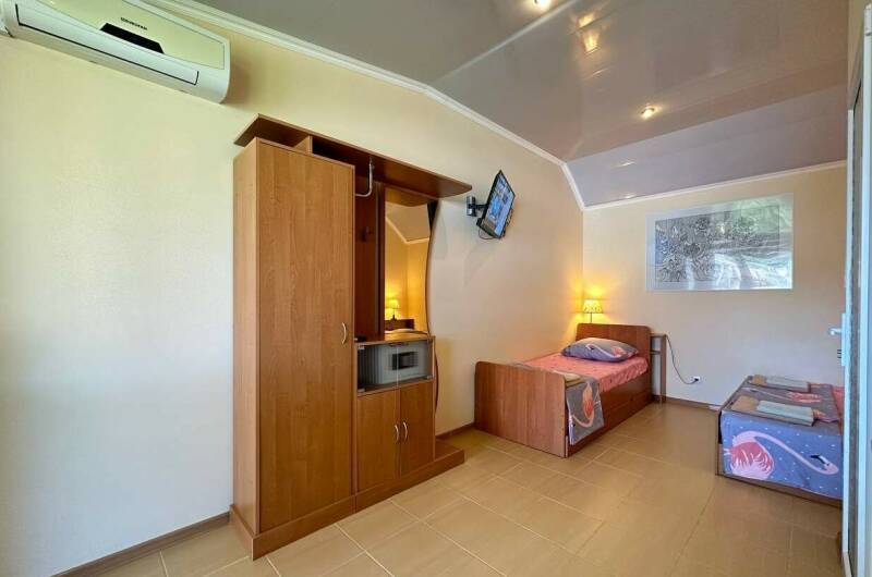 «Семейный» четырехместный с балконом