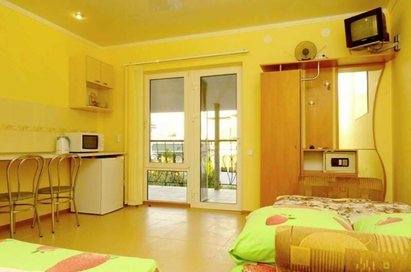 «Семейный» четырехместный с балконом