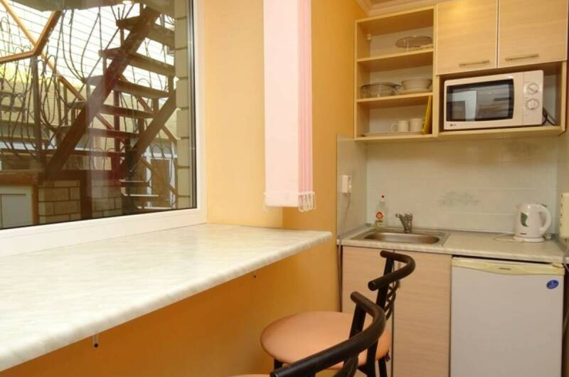 «Семейный» четырехместный с балконом