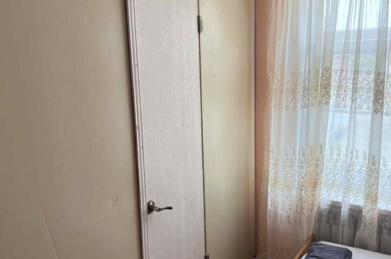 Трёхместный номер № 13