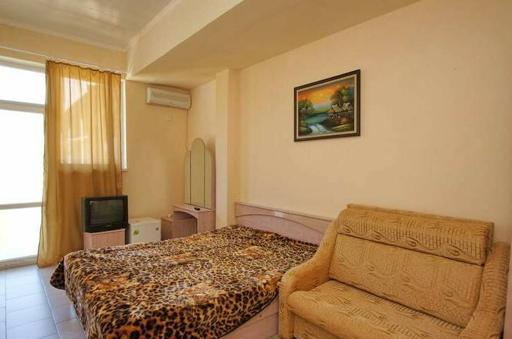 4-х местный номер с доп. местом (№ 13)