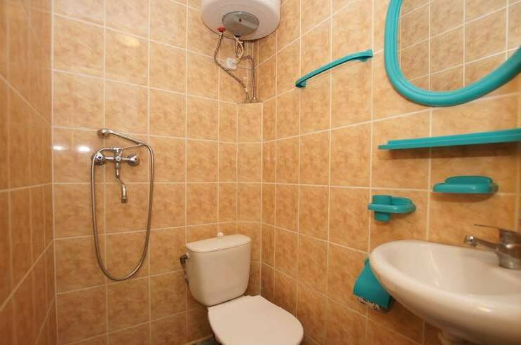 4-х местный номер с доп. местом (№ 13)