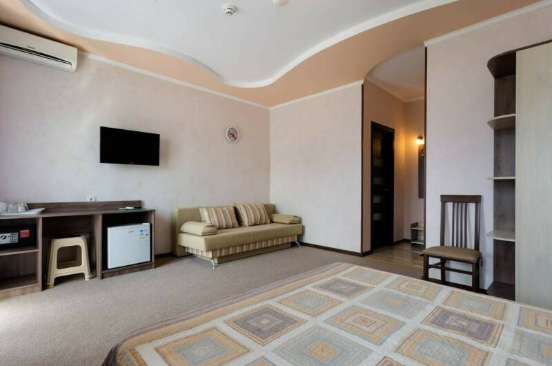 3-х местные номера № 6,№ 8, первый корпус