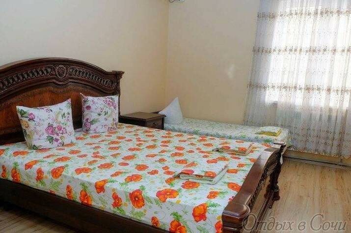 Трехместный номер с удобствами