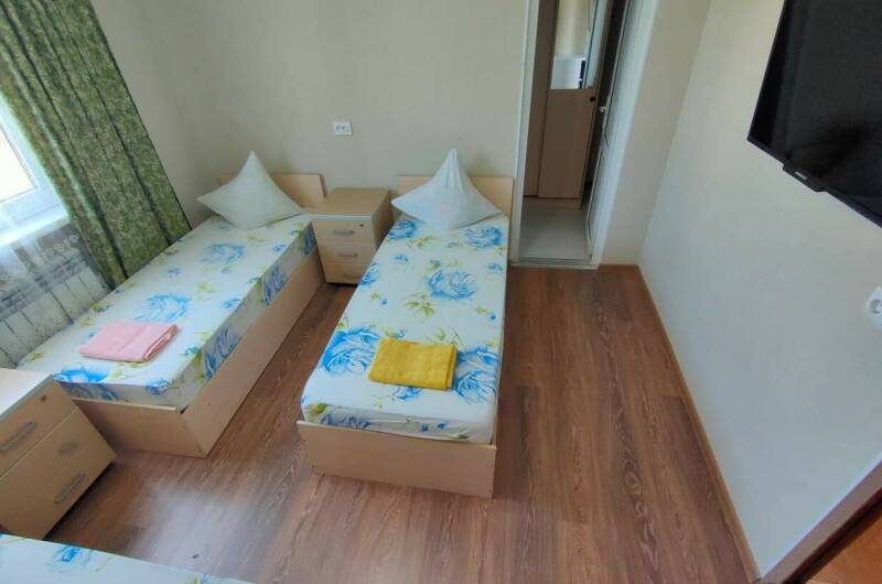 Трехместный номер с удобствами