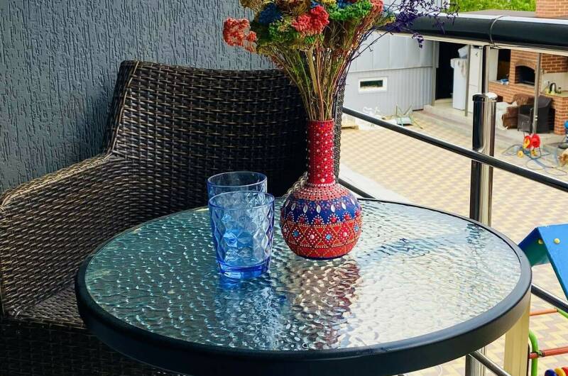 Апартаменты с кухней и отдельной спальней