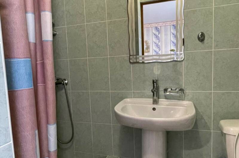 Трех местный номер с удобствами