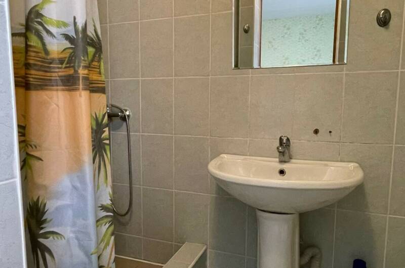 Четырех местный номер с удобствами