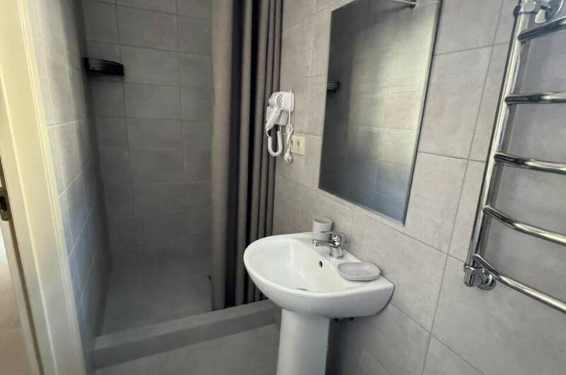 Трёхместный 2 эт. вид на лес 202