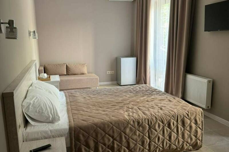 Трёхместный 2 эт. вид на лес 202