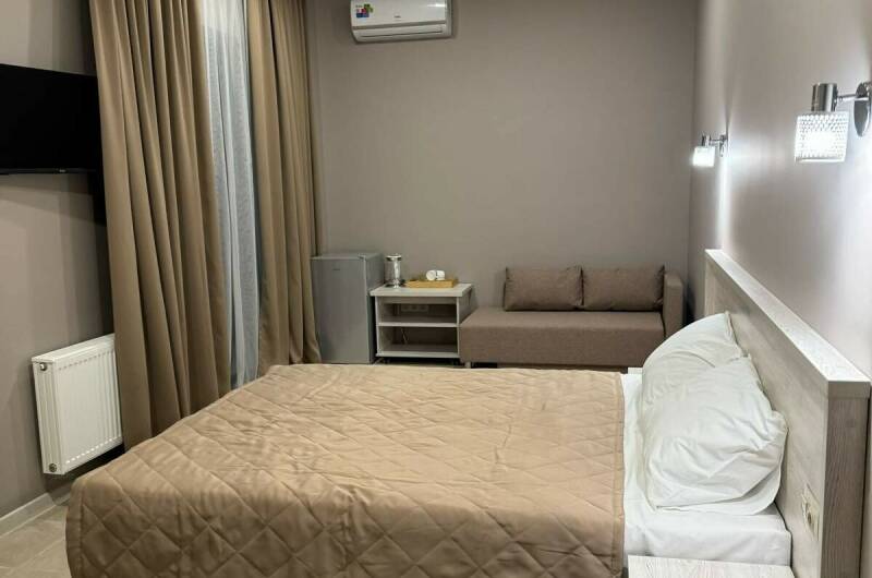 Трехместный 2 эт. вид на море 207