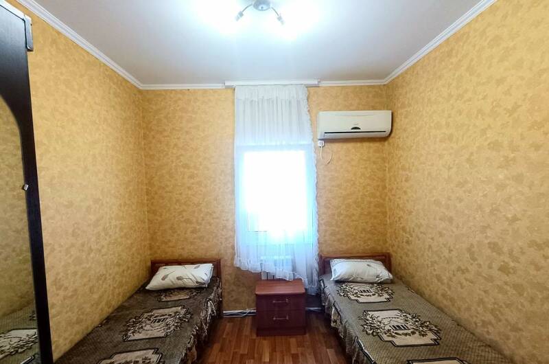 Эконом 2х. местный с отдельными кроватями