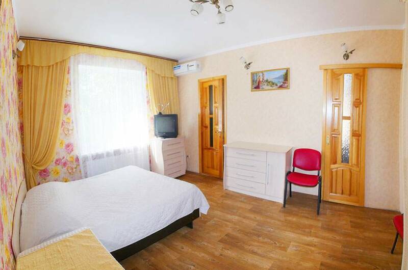 Люкс с кроватью размера «king-size» 2 этаж