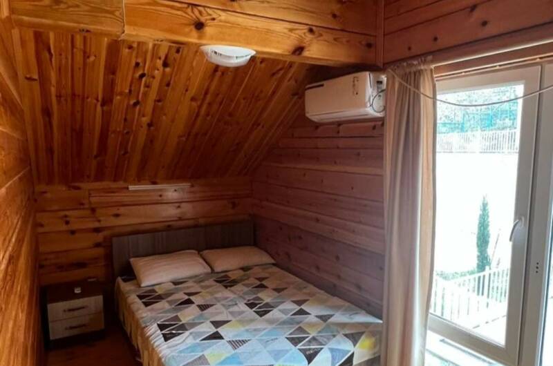 Коттедж из сибирского кедра четырёхместный