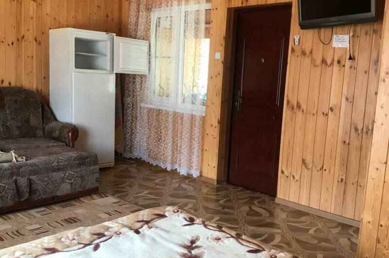 Четырехместный домик
