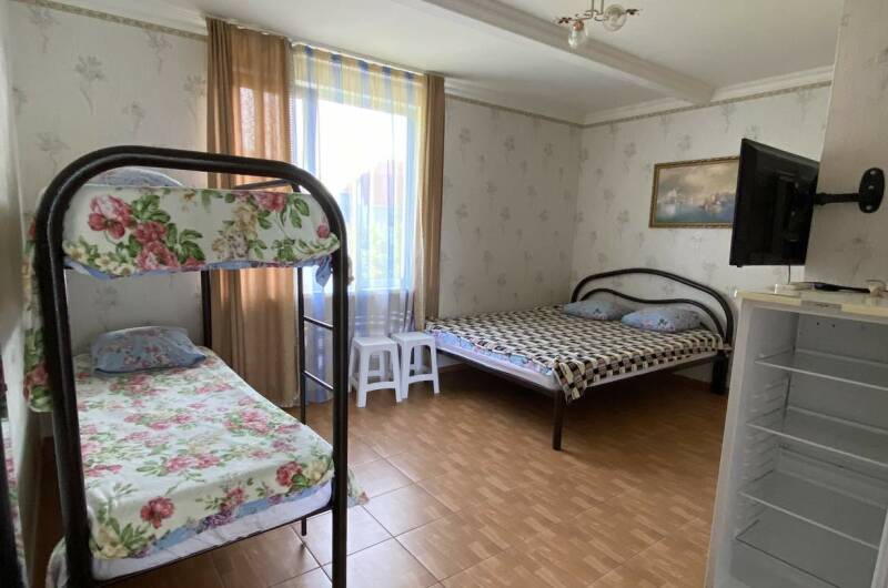 Комната для четырех человек