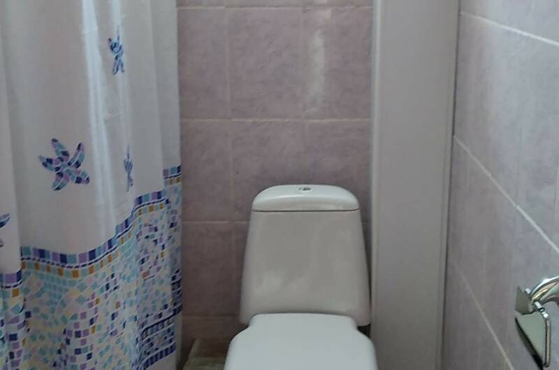 Трехместный