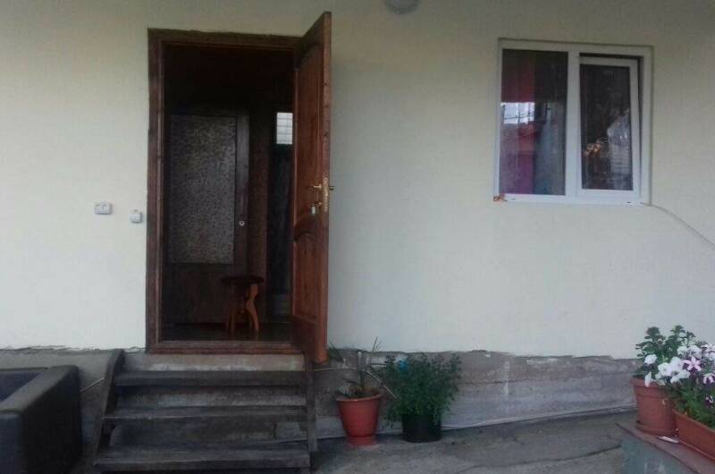 Домик двухкомнатный