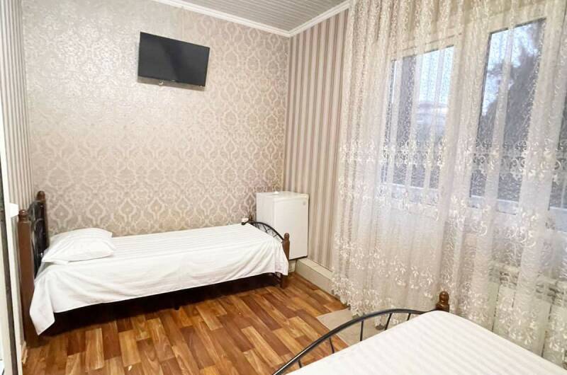 Трехместный стандарт с балконом