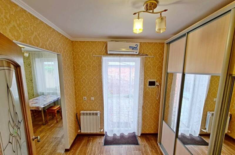 Дом с отдельным двором