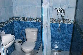 Трехместный номер с удобствами