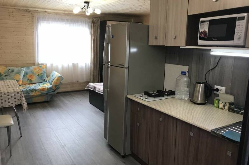 Комната с собственной кухней и терассой
