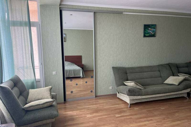 Пятиместная студия (35 кв. м)