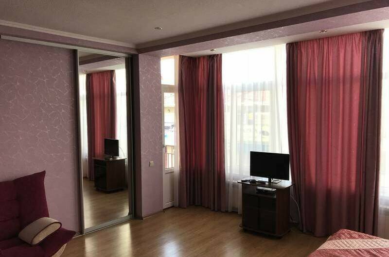 Пятиместная студия (35 кв. м)