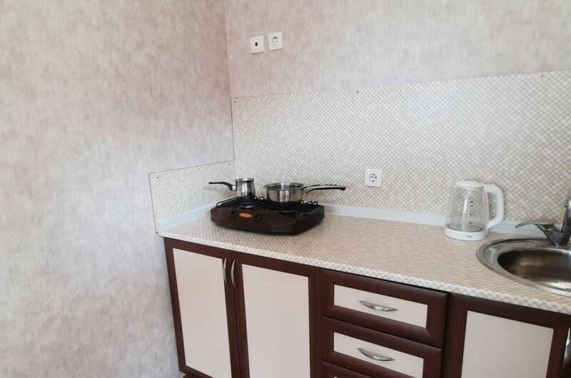 Бунгало с кухней и 2 спальнями для компании