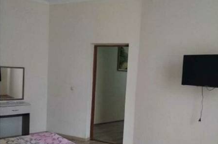 Трехкомнатные апартаменты с кухней