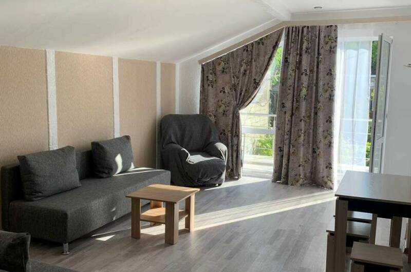 «Люкс» двухкомнатный с кухней