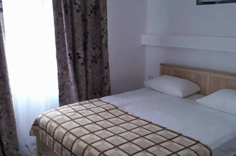 «Люкс» двухкомнатный со своей кухней