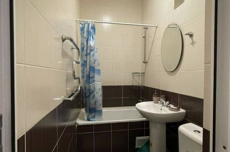 Трехместная комната с балконом