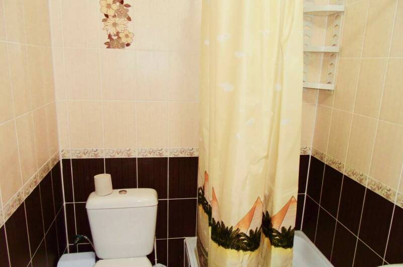 Двухкомнатный 4-х местный полу. люкс