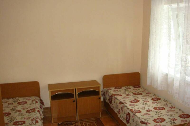 Нижний люкс с видом на бассейн