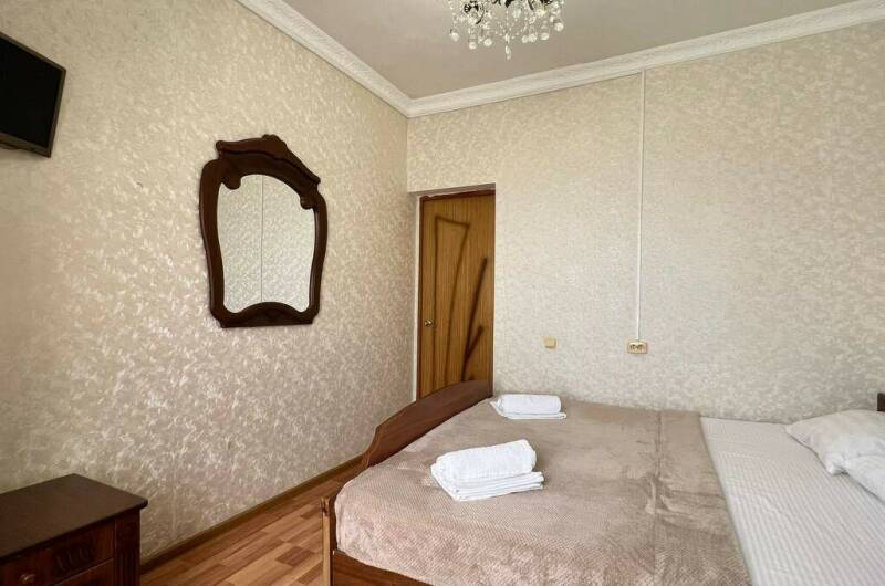 2-х местный с двуспальной кроватью