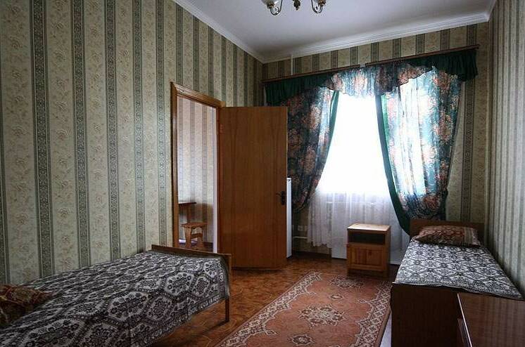 2-х комнатный 4-х местный «Эконом плюс»