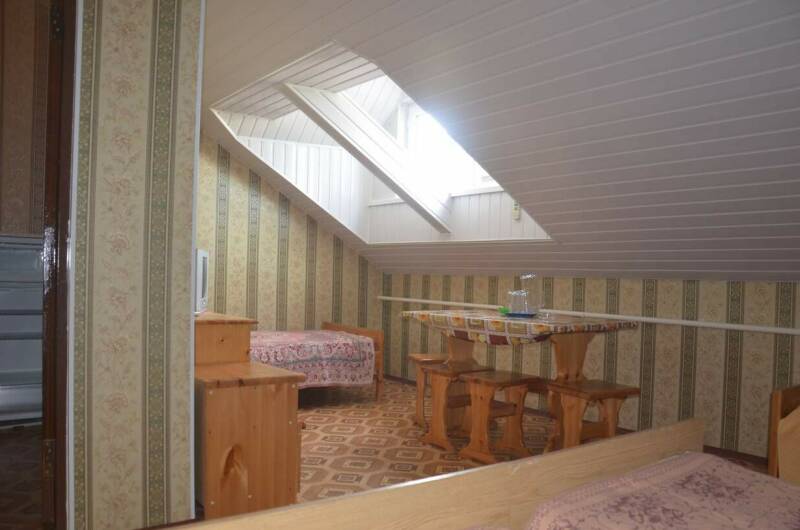 Четырехместный «Эконом-мансарда»