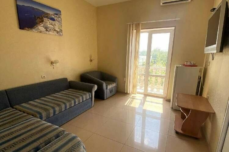 Номер «Полулюкс» на 5−6 человек